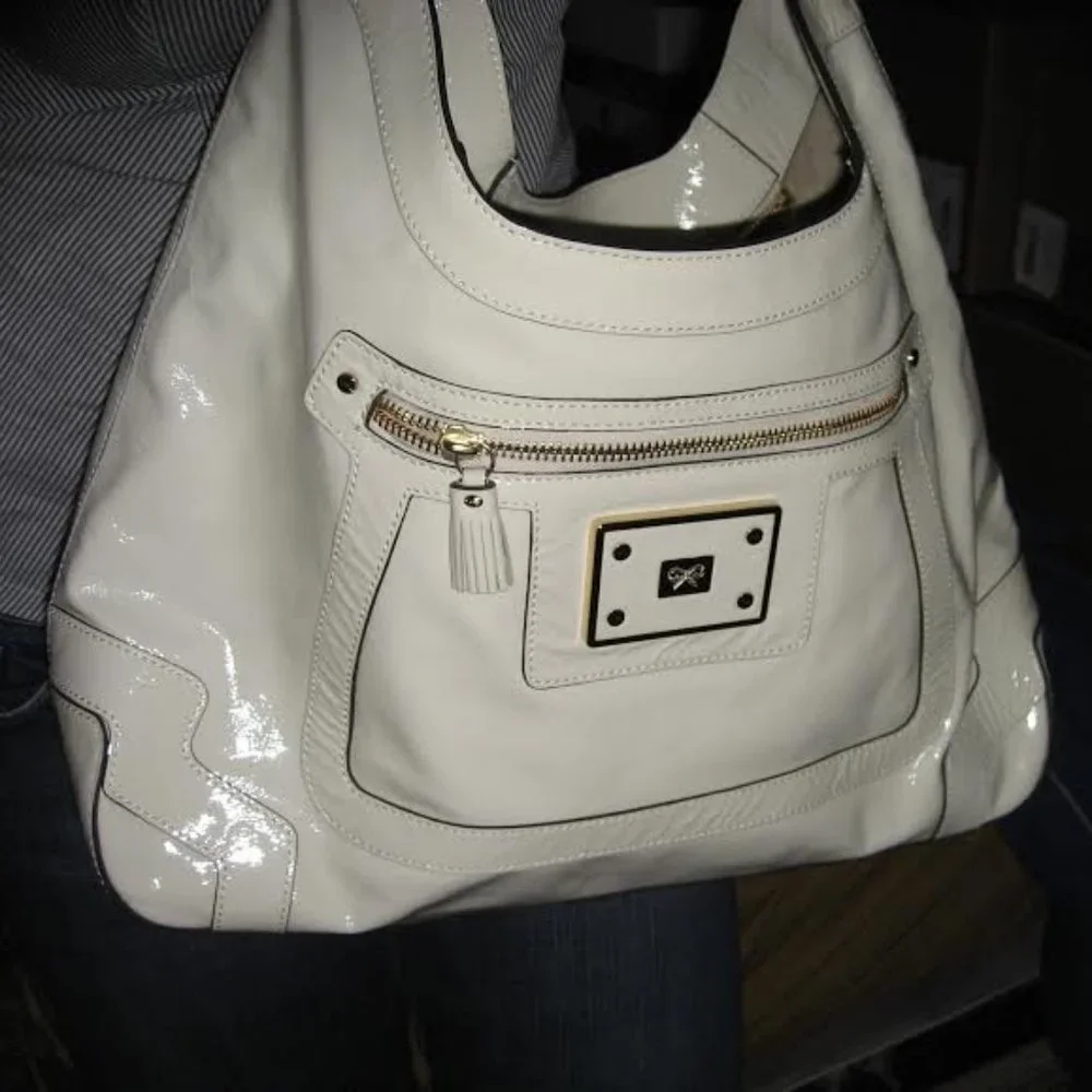 Anya Hindmarch Ivory Patent Leather Lautner Hobo